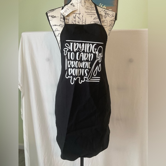 Apron - Picture 2 of 5